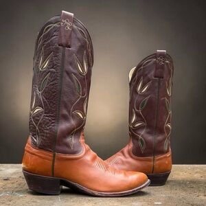 1970s • Ralph Lauren Leaf Inlay • Men’s 9.5 D Vintage Cowboy Western Boots
